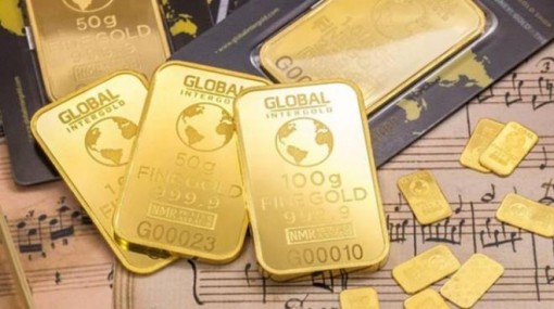 Giá vàng 31-7: Giảm nhẹ, kết thúc một tuần 'bão táp'