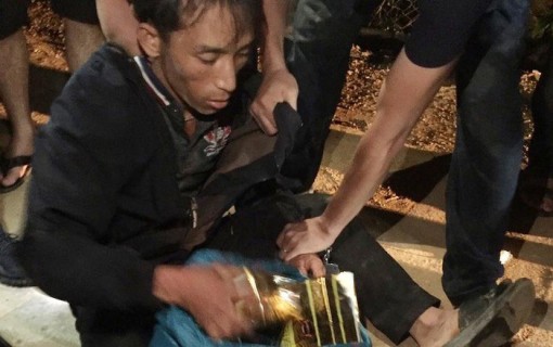 Bắt một đối tượng cùng 7kg ma túy đá và ketamin