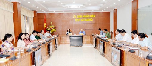 Thủ tướng chủ trì hội nghị trực tuyến toàn quốc ứng phó dịch  COVID-19