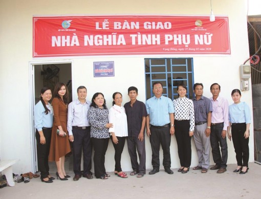 Hội Liên hiệp Phụ nữ An Giang thi đua yêu nước, góp phần phát triển kinh tế - xã hội