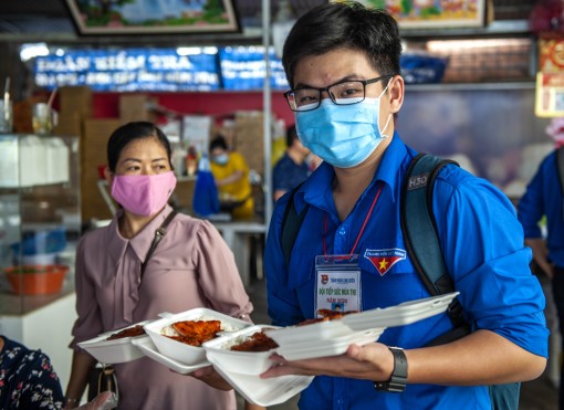 An Giang: Trao gần 600 suất cơm miễn phí cho thí sinh và các Đội tiếp sức mùa thi kỳ thi tốt nghiệp THPT năm 2020