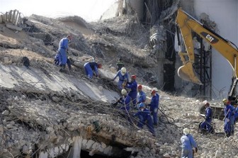 Vụ nổ ở Beirut: Không còn nhiều hy vọng tìm thấy người sống sót