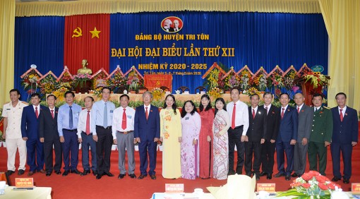 Tri Tôn quyết tâm tạo đột phá nhiệm kỳ mới