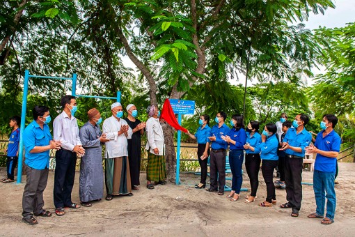 Bàn giao công trình thanh niên “Điểm sinh hoạt, giải trí cho thanh niên dân tộc thiểu số Chăm” năm 2020