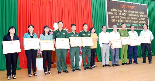Kinh tế - xã hội huyện An Phú tiếp tục tăng trưởng