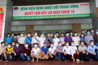 Gần 200 công dân Việt về từ Guinea Xích đạo hết hạn cách ly được về nhà