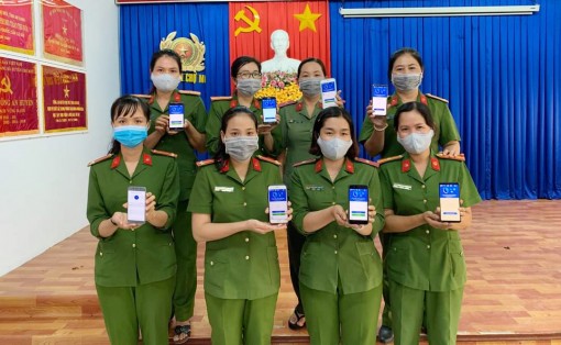 An Giang có 162.602 số điện thoại cài đặt ứng dụng Bluezone, tăng 29.282 số so với tuần trước