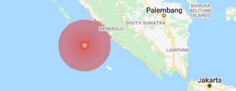 Động đất mạnh liên tiếp ngoài khơi Indonesia, chưa cảnh báo sóng thần