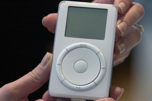 Từng có một chiếc iPod 'bí mật' mà Steve Jobs không hề biết