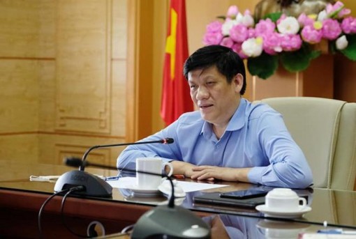Quyền Bộ trưởng Y tế nêu 9 bài học chống dịch COVID-19 hiệu quả