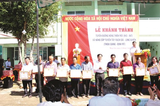 Thi đua yêu nước bằng những việc làm cụ thể