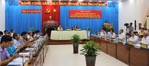 Tiếp tục đổi mới, nâng chất công tác kiểm tra, giám sát