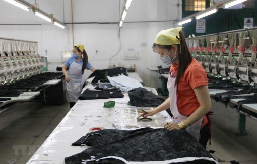 Dịch COVID-19: Hỗ trợ doanh nghiệp “đứt cung-gãy cầu” hồi phục