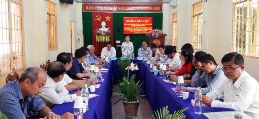 Lãnh đạo huyện Châu Thành làm việc với xã Hòa Bình Thạnh