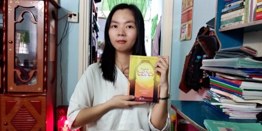 2 nữ sinh điểm 10 của trường huyện