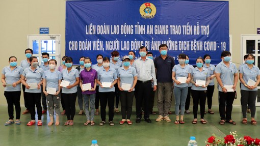 Tiếp nối hỗ trợ người lao động khó khăn do ảnh hưởng dịch bệnh COVID-19