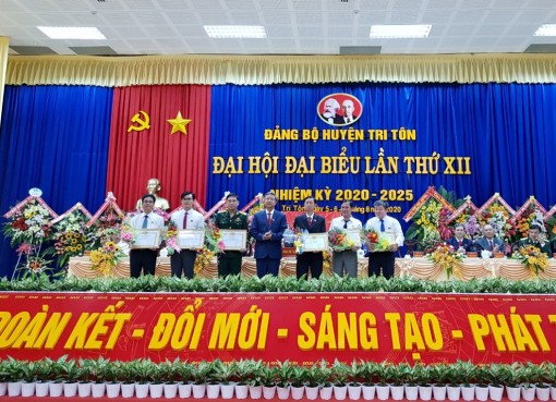 Tri Tôn triển khai nghị quyết đại hội vào cuộc sống