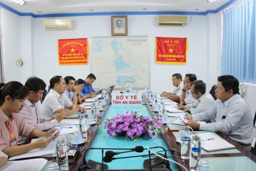 Ban Chỉ đạo cải cách hành chính tỉnh kiểm tra tại các sở, ngành và địa phương