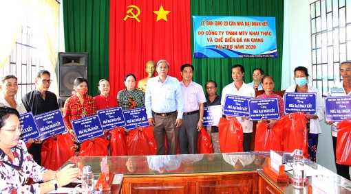 An cư bên những căn nhà Đại đoàn kết