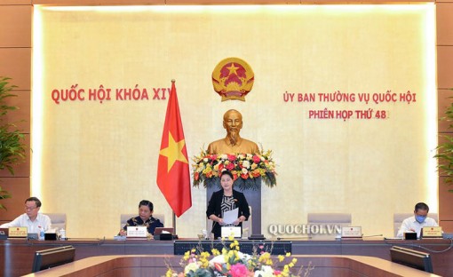 Khai mạc phiên họp thứ 48 của Ủy ban Thường vụ Quốc hội