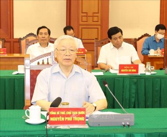 Tổng Bí thư, Chủ tịch nước Nguyễn Phú Trọng chủ trì phiên họp Tiểu ban Văn kiện Đại hội XIII của Đảng