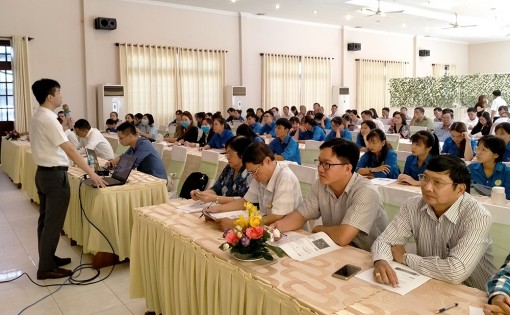 Hội thảo chuyển đổi số và lựa  chọn mô hình thương mại điện tử phù hợp với doanh nghiệp