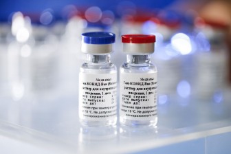 Nga đạt thỏa thuận cung ứng 1,2 tỉ liều vaccine ra thị trường thế giới