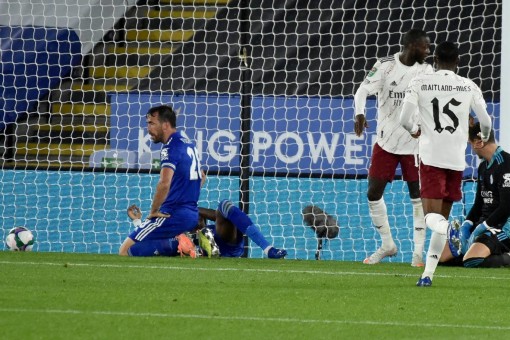 Loại Leicester, Arsenal thẳng tiến cúp liên đoàn Anh