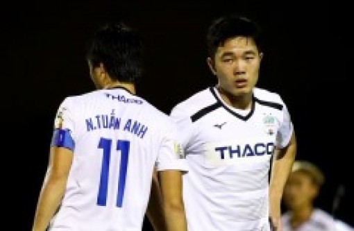 Tuấn Anh, Xuân Trường mờ nhạt, HAGL không thể phá dớp sân Vinh