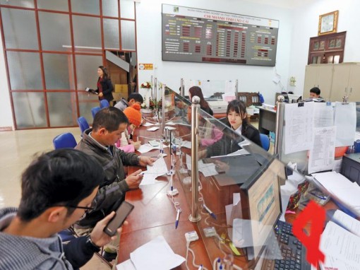 Ngân hàng kéo dài thời gian hồi sức cho doanh nghiệp