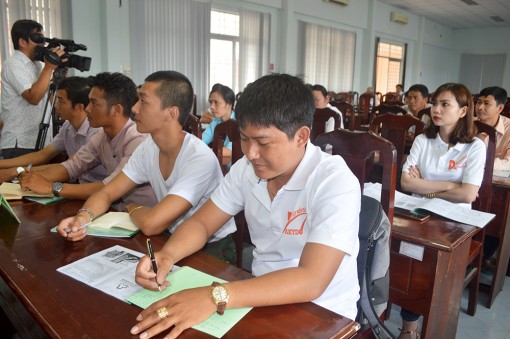 Nâng cao nguồn nhân lực làm du lịch