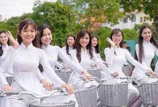 SV sư phạm được hỗ trợ tiền đóng học phí, chi phí sinh hoạt