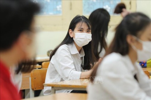 Sẽ có văn bản hướng dẫn quản lý học sinh sử dụng điện thoại di động trong giờ học