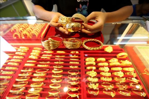 Giá vàng châu Á nối dài đà tăng