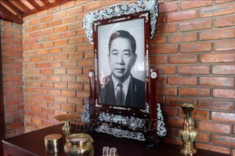 Tố Hữu - Cây đại thụ trong làng thơ cách mạng Việt Nam