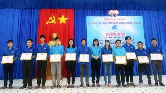 Phú Tân họp mặt kỷ niệm 64 năm ngày thành lập Hội Liên hiệp Thanh niên Việt Nam