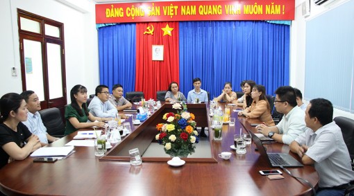 Tọa đàm doanh nghiệp xuất khẩu qua sàn thương mại điện tử