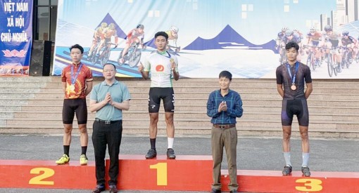Xe đạp địa hình An Giang vươn xa