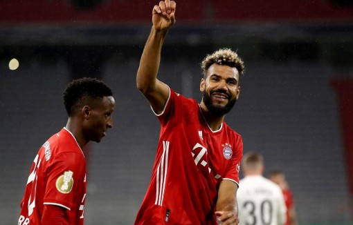 Tân binh Choupo-Moting lập cú đúp giúp Bayern giành chiến thắng
