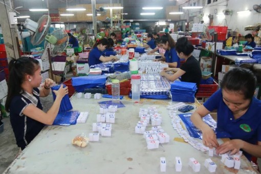 Chỉ còn 2 loại hợp đồng lao động từ 2021