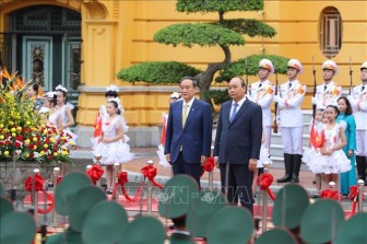 Thủ tướng Nguyễn Xuân Phúc chủ trì Lễ đón Thủ tướng Nhật Bản Suga Yoshihide