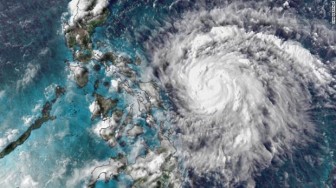 Philippines sơ tán gần 1.800 người để ứng phó với bão Molave