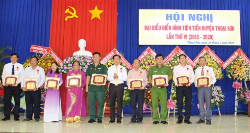 Dân vận khéo ở huyện Thoại Sơn