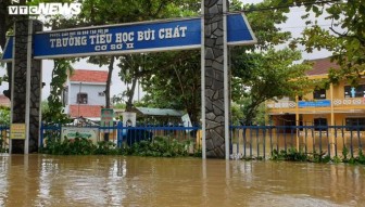 Phòng tránh bão Molave, học sinh Quảng Nam nghỉ học hai ngày
