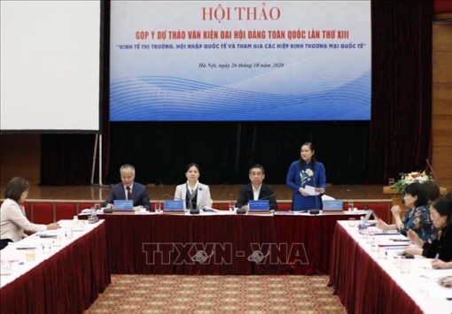Góp ý dự thảo văn kiện Đại hội Đảng XIII: Nâng cao quyền năng kinh tế cho phụ nữ