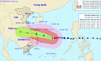 Sáng 28-10, bão giật cấp 15 vào Đà Nẵng đến Phú Yên