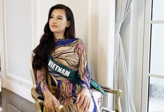 Thái Thị Hoa khoe dáng gợi cảm trong trang phục dạ hội thi 'Miss Earth 2020'