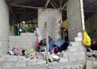 Động đất tại Đông Indonesia, không có nguy cơ gây sóng thần