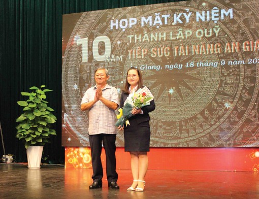 Quỹ tiếp sức Tài năng An Giang tiếp nhận hồ sơ tài trợ