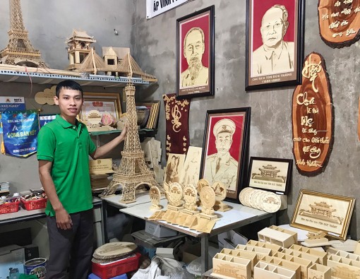 Nuôi dưỡng ước mơ từ tre, lá và gỗ
